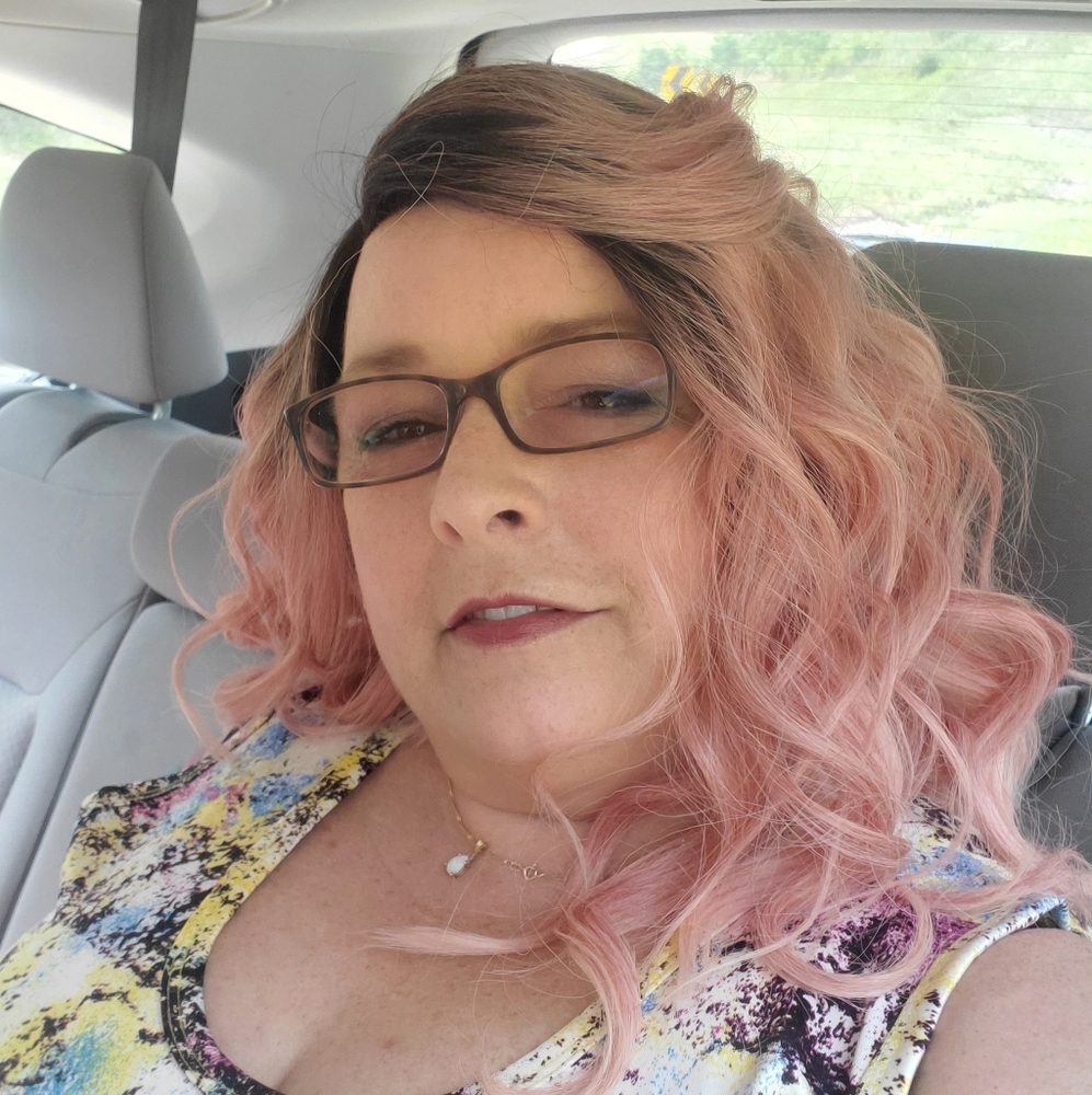 Meet your Posher, Sherry